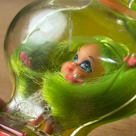 Mattel Liddle Kiddles – Kiddle Kologne “Apple Blossom” Doll in Perfume Bottle (1 - Picture 9 of 10